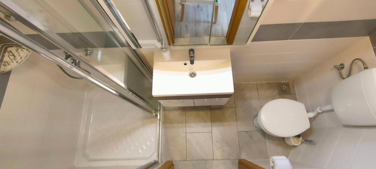 Apartma Gust Koper Apartment Exterior photo